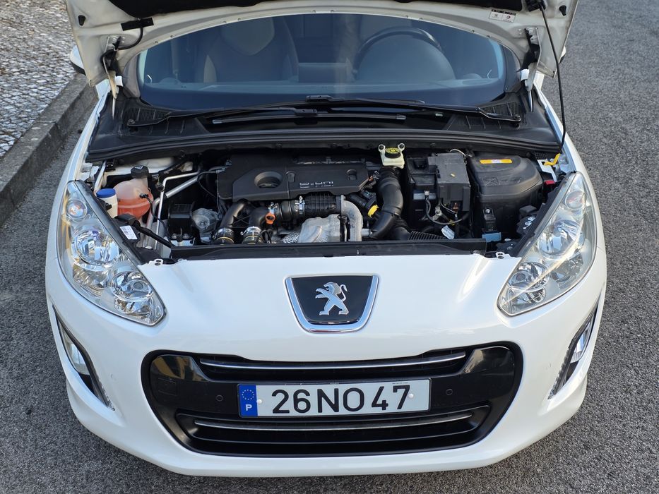 Peugeot 308 SW — fotografia 11