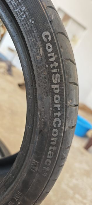 Pneus Continental 245/35 R 18 MO