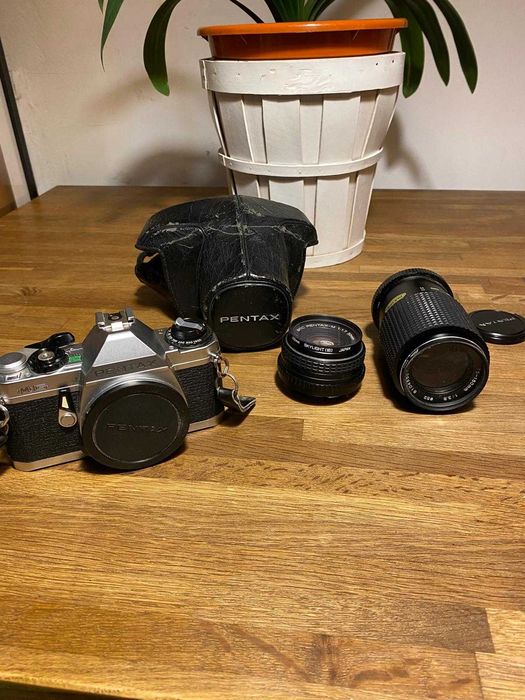Pentax MG com Lentes 50mm e 75-150mm - Kit Fotografia Analógica
