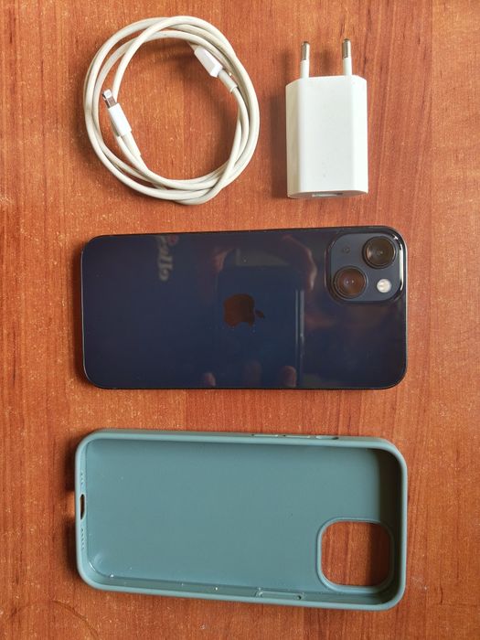 iPhone 13 128 GB – em muito bom estado, 98 % bateria, cor preto