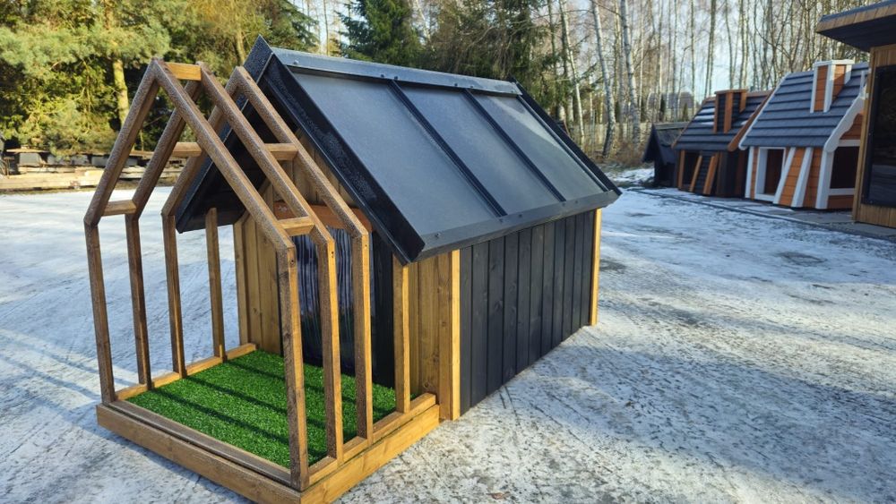Ocieplana buda dla psa stodoła Noanzo.pl