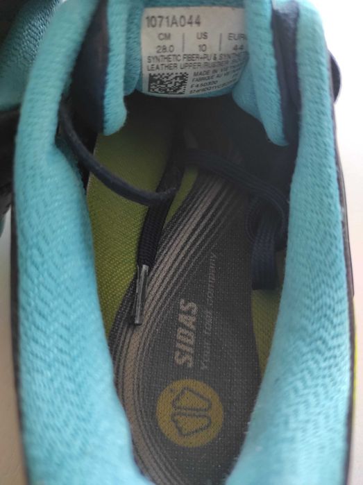 Asics Blast FF2 44cm.