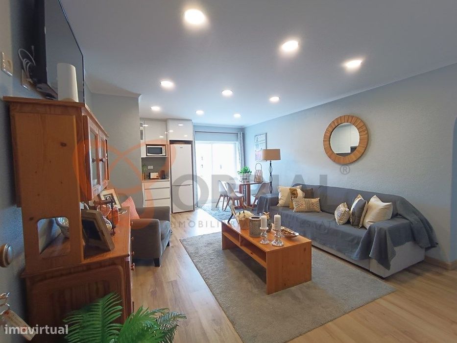 Apartamento T1 totalmente renovado para venda em Albufeira