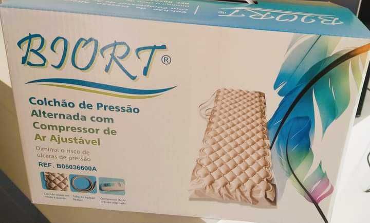 Fraldas e resguardos e outros produtos para jovens 3ª idade