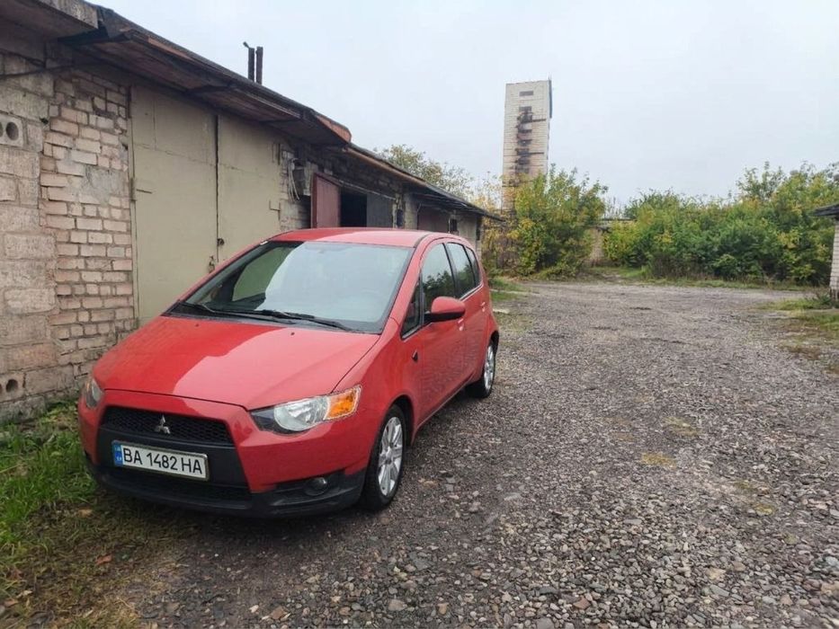 Mitsubishi colt 2009 року