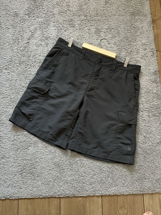 Карго-шорти The North Face чоловічі б/в