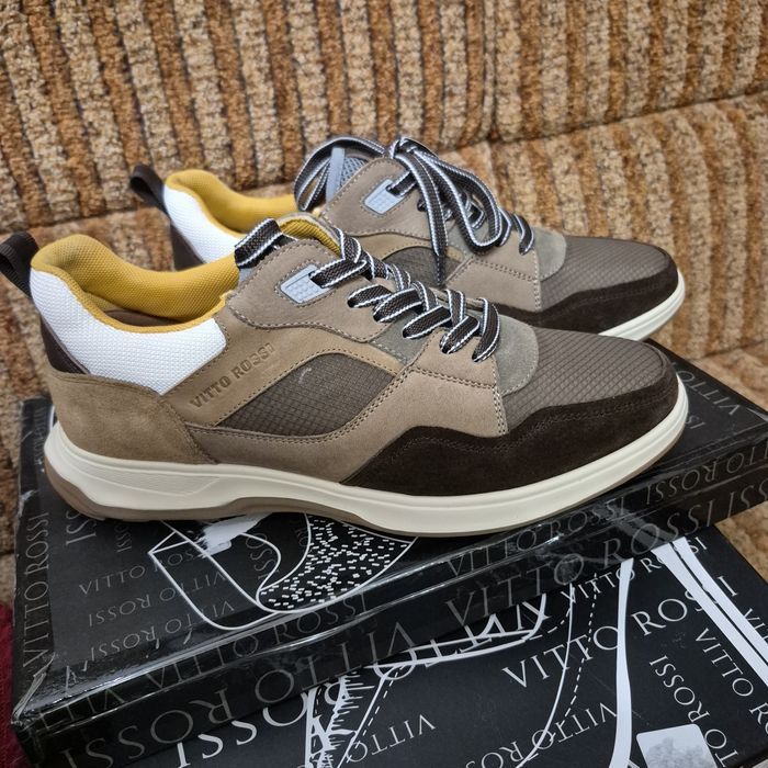 Vitto Rossi Кросівки 40р чоловічі (або 41- жін.) демісезонні