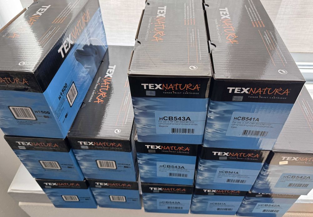 Toners para HP CM1300 / CM1312 / CP1210 / CP1215 /CP1510 / CP1515n