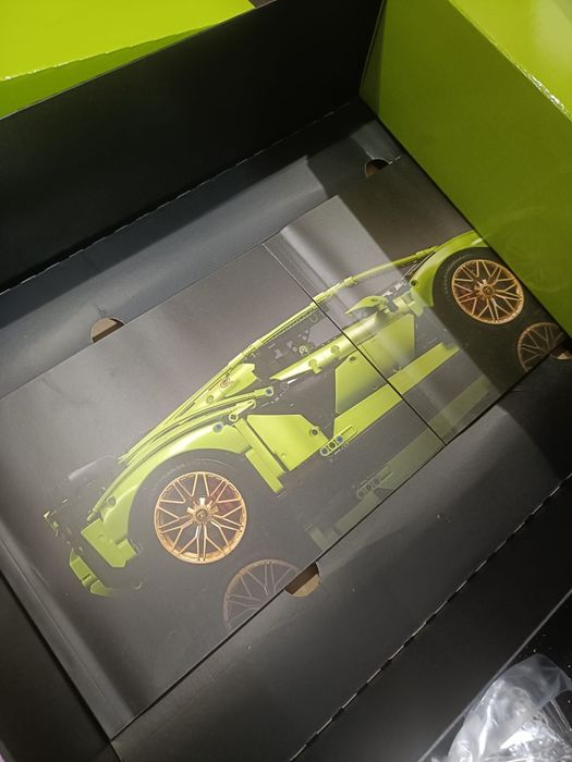 Lego technic 42115 Lamborghini  sian