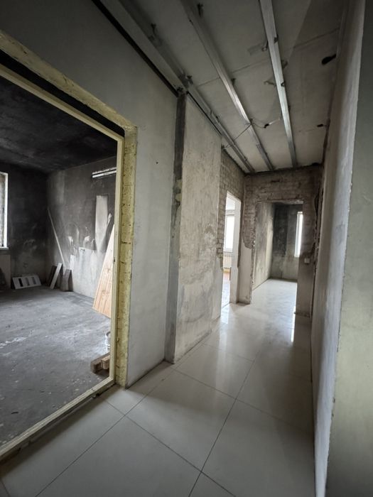 Продам 2 кімнатну квартиру ЖК Парковий