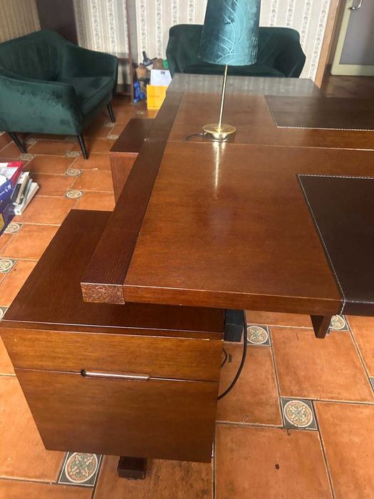 Zestaw mebli biurowych / gabinetowych – komplet |