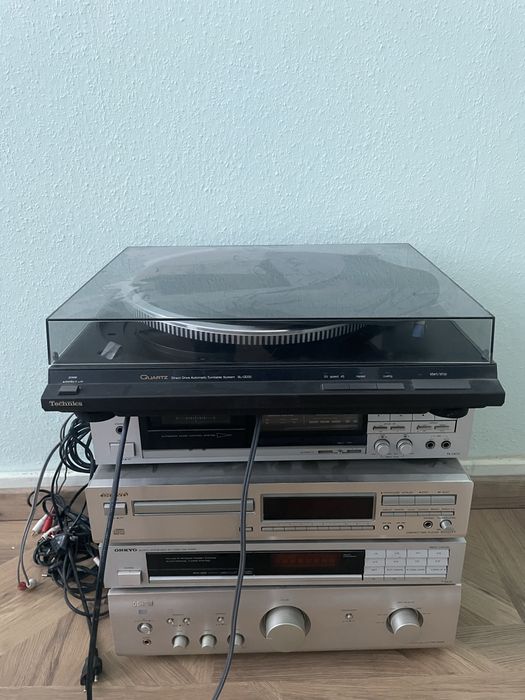 Gramofon Technics SL-QD33