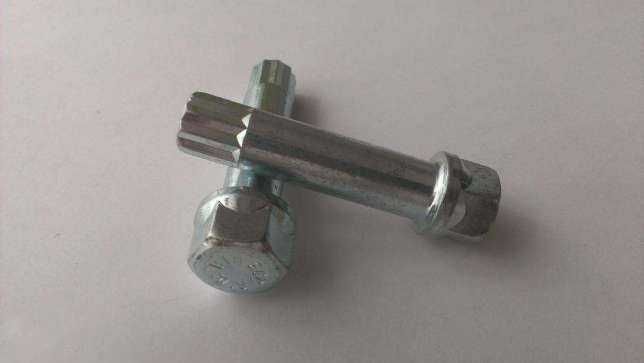 Ключ TORX звездочка Bimecc 10.9 для колесных гаек Ключ 10 зубцов