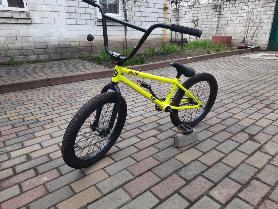 Велосипед трюковий BMX