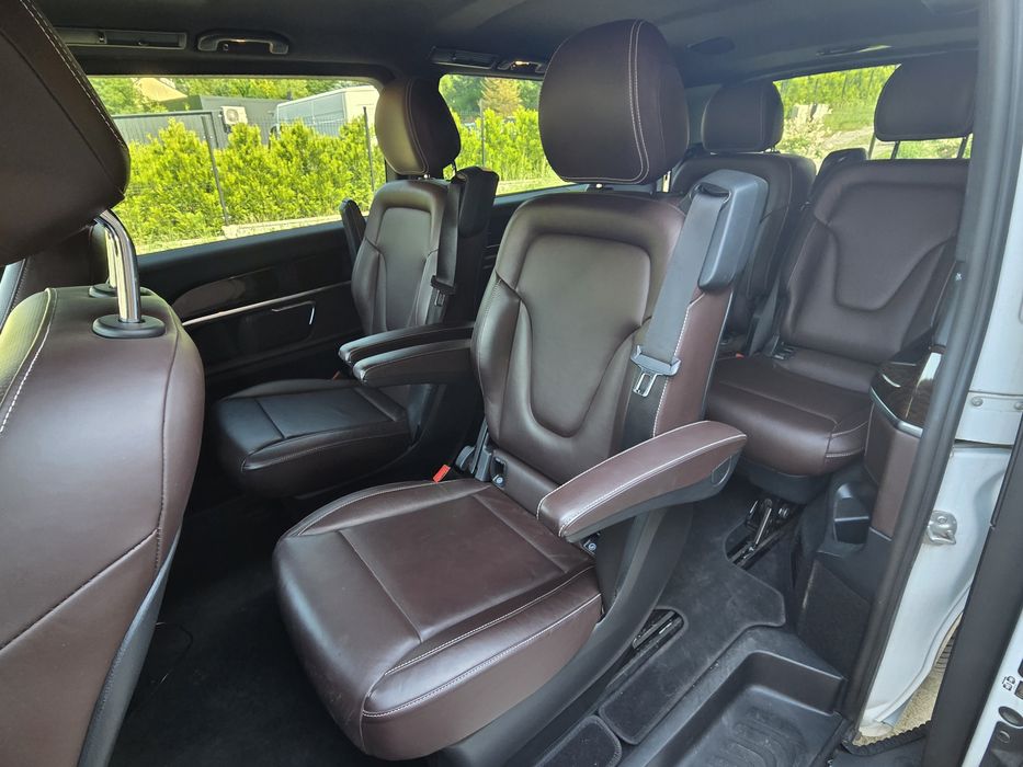 REZERWACJA Mercedes v klasa 250 extralong 4matic cesja