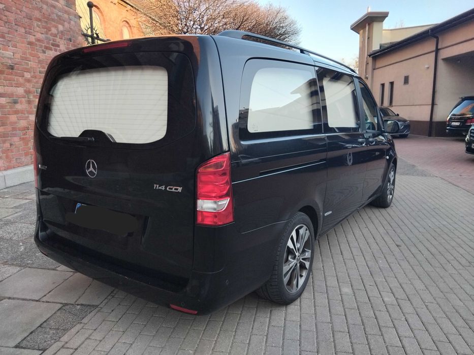 Karawan Mercedes Vito 2017 r KUHLMANN.