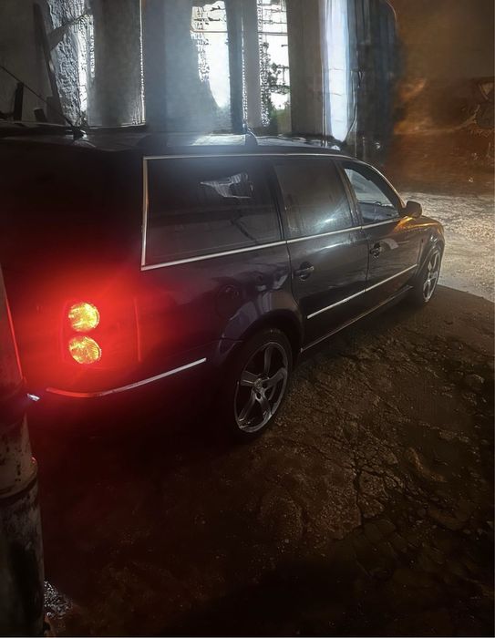 Vw Passat PD 130cv highline 6v aceito troca tmax / dtr