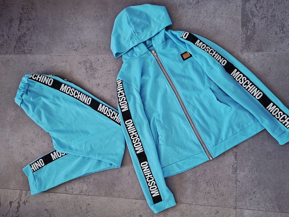 Dres Moschino bluza+spodnie  S Nowy
