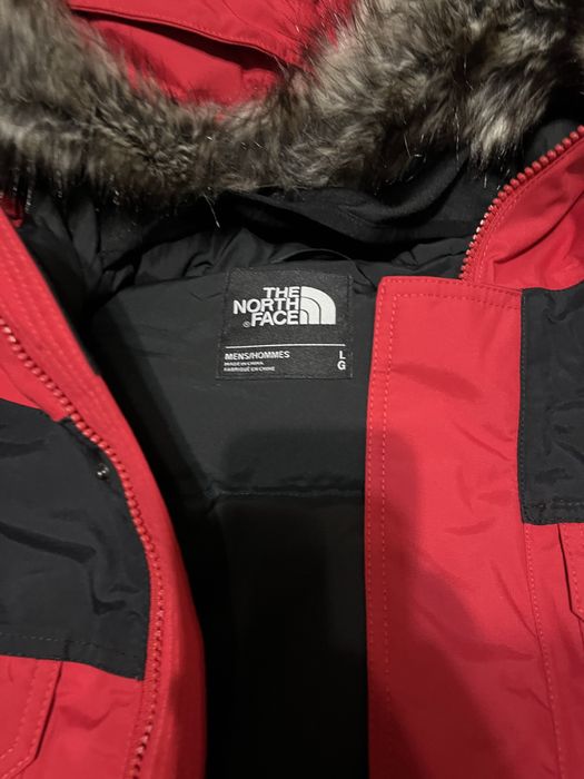 Продаю нову оригінальну куртку TNF