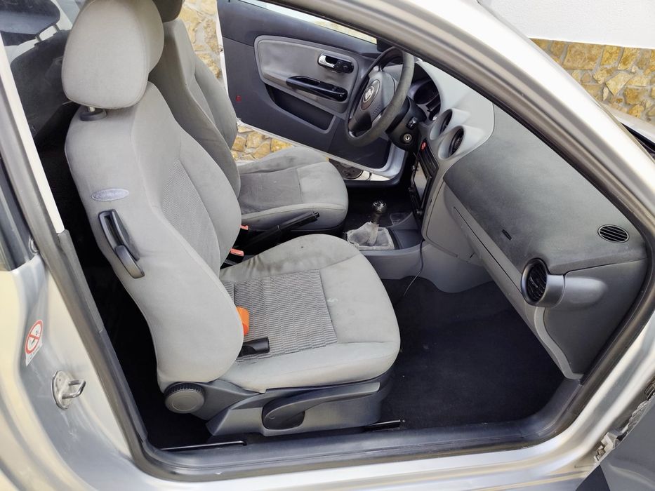 Ibiza 6l 1.9tdi PD livrete