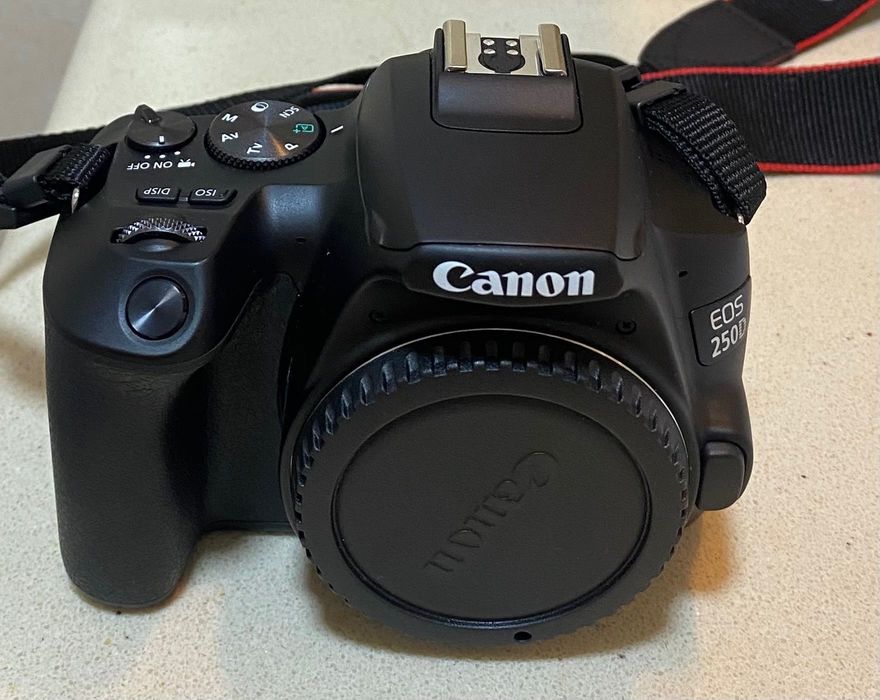camera canon eos 250d