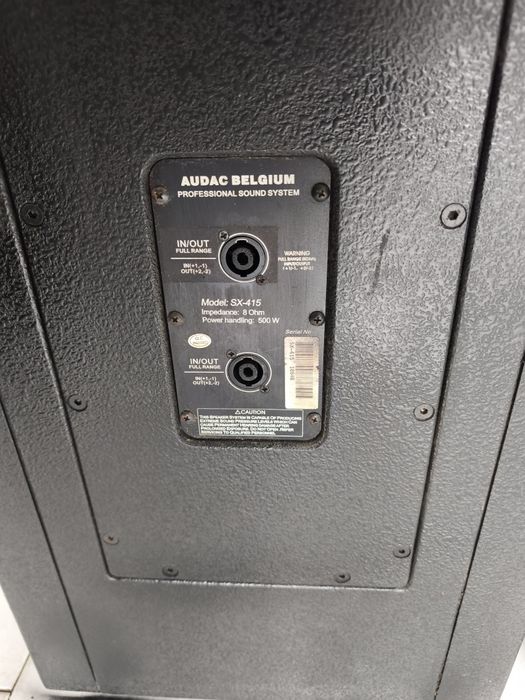 Colunas Graves Audac SX-415