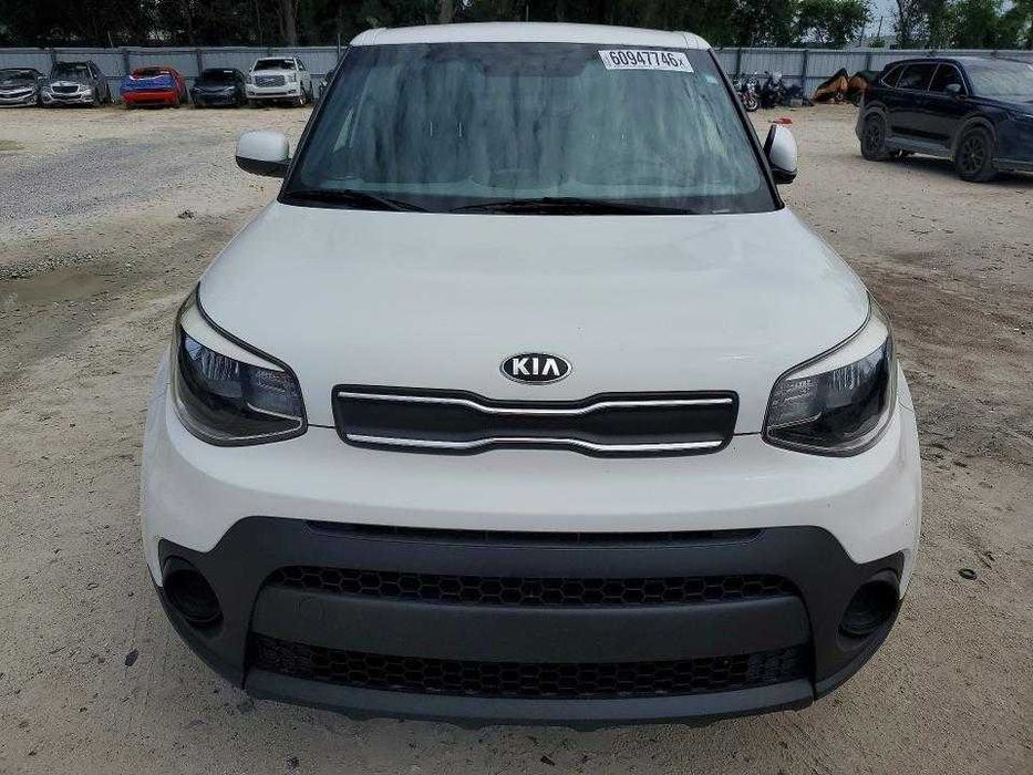 Бампер передній Kia Soul авторазборка автозапчатини шрот б/в б/у разборка КІА