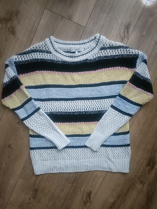 Sweter rozmiar M-XL