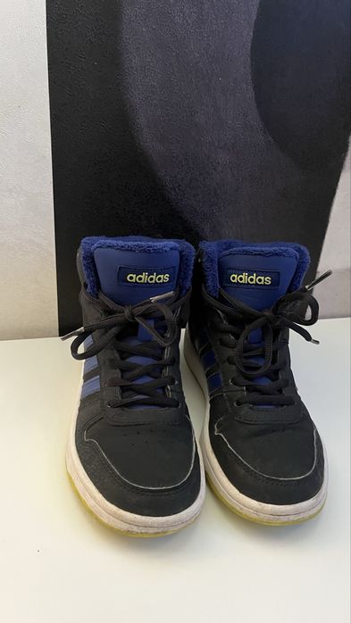 Кроссовки Adidas