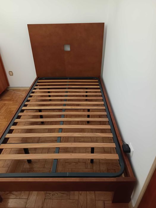 Cama em Cerejeira + Estrado + Colchão