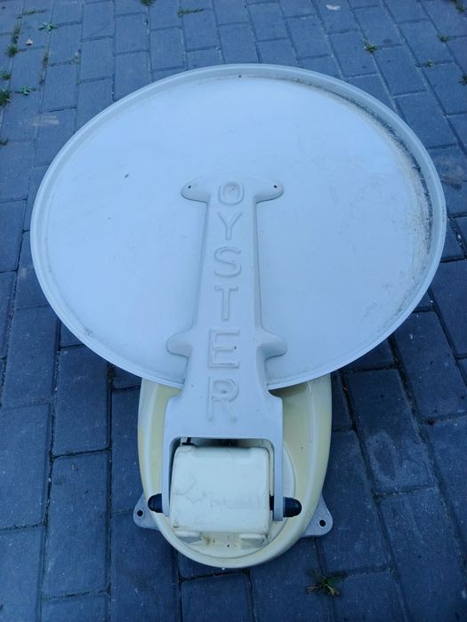 Oyster Camper Antena satelitarna