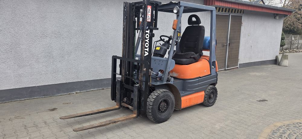 Wózek Widłowy Toyota 1500kg 6FGL15 silnik 5K Nowe widły na Gas