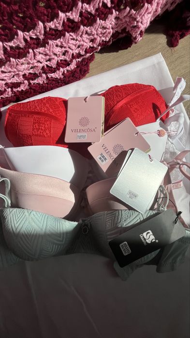 Бюсгалтери С чашка