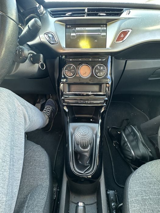 Citroen C3 1.6 HDi 2016 | 168.000 km | AC | Muito económico