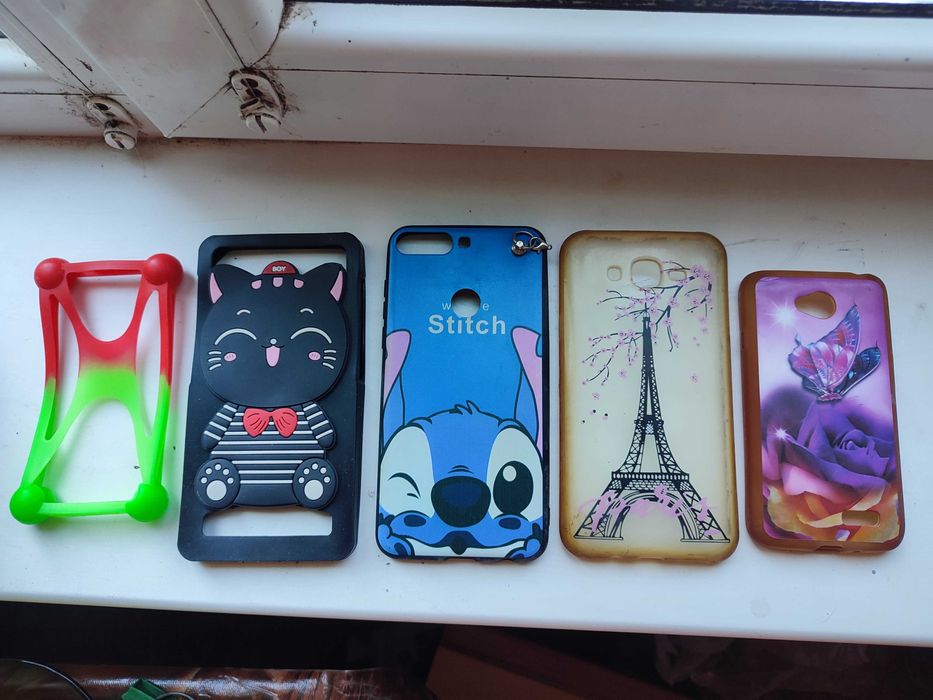 чехлы для мобильных телефонов