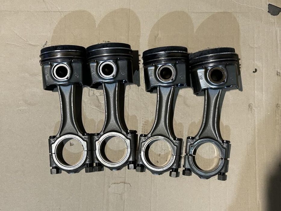 tłok tłoki korbowód 2.0 ehdi 2.0 BLUEHDI EURO6 T7CF