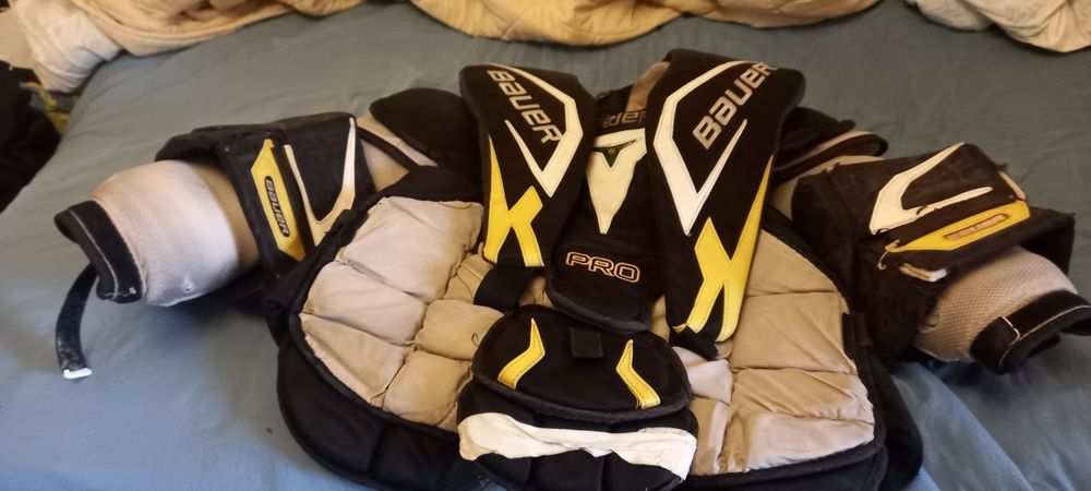 Трусы и нагрудник