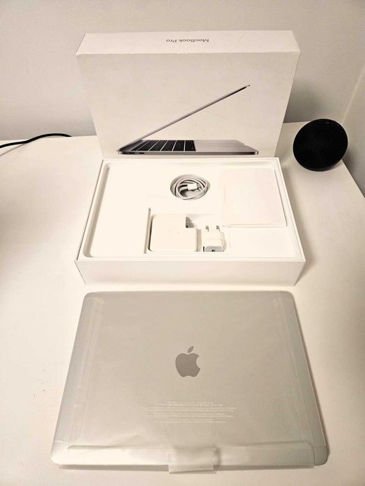 MacBook Pro A1708 uszkodzony ekran