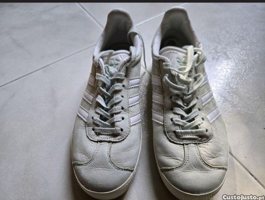 Sapatilhas Adidas Gazelle (36 e 2/3)