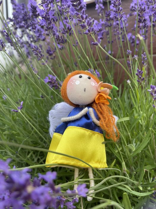 Янгол, лялька україночка, оберіг, подарунок волонтерам