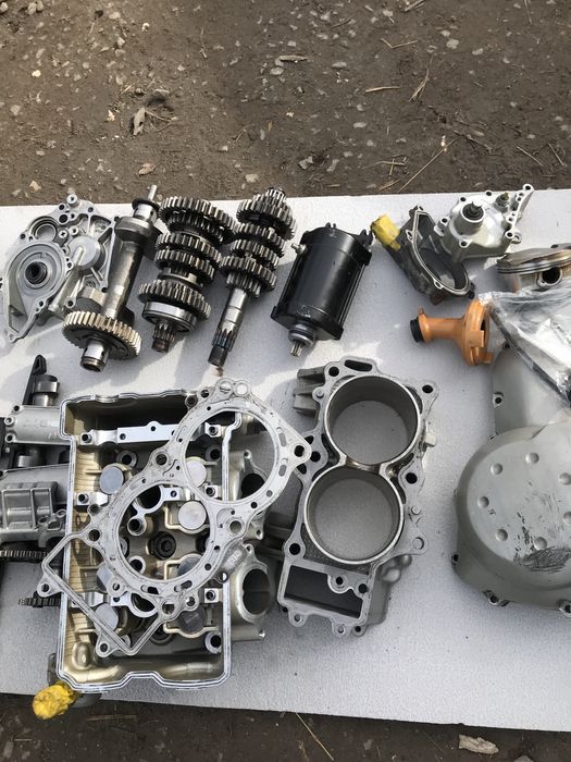 Продам мотор по запчастям kawasaki er6n