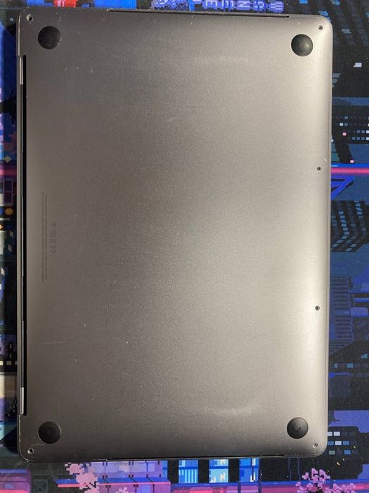 MacBook Pro 13" 2020 (A2251) / Intel Core i5 / 16GB RAM / 1TB SSD