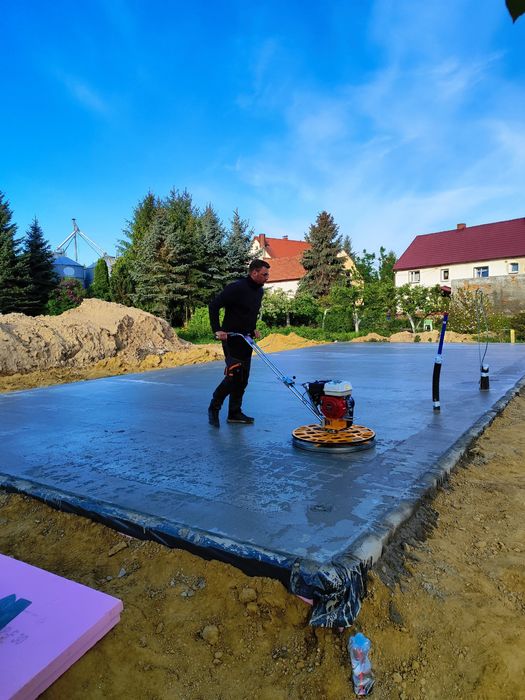 Kompleksowa budowa domów od fundamentów po stan deweloperski pod klucz