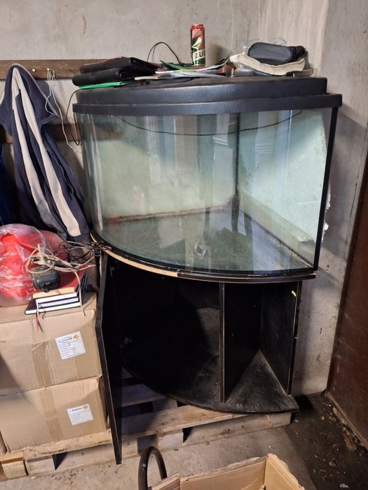 Sprzedam akwarium panoramiczne