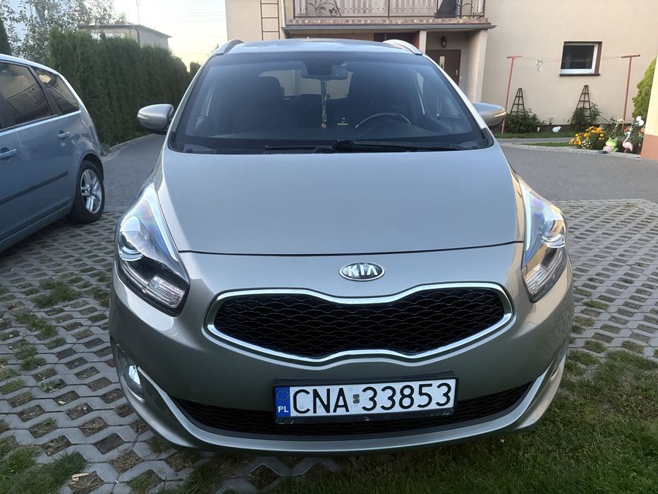 Kia Carens