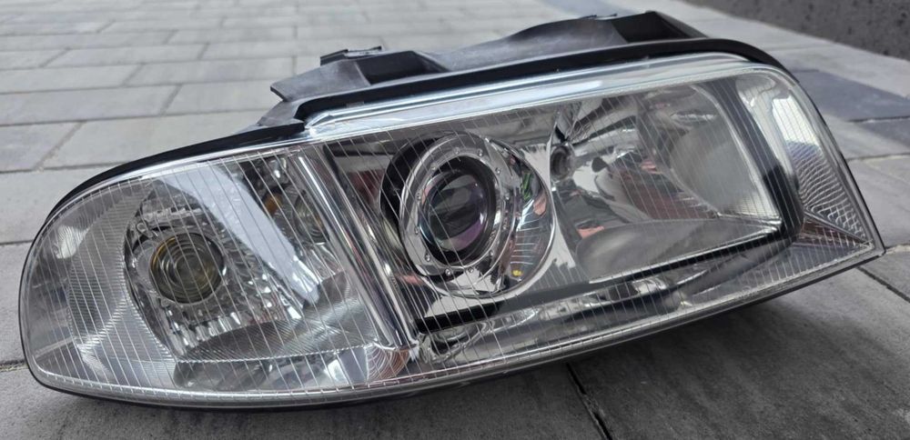 Reflektory lampy Audi A4 B5 lift H7 Valeo zregenerowane
