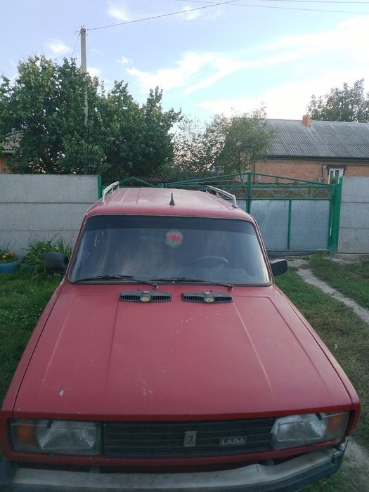 Продам авто ваз 2104