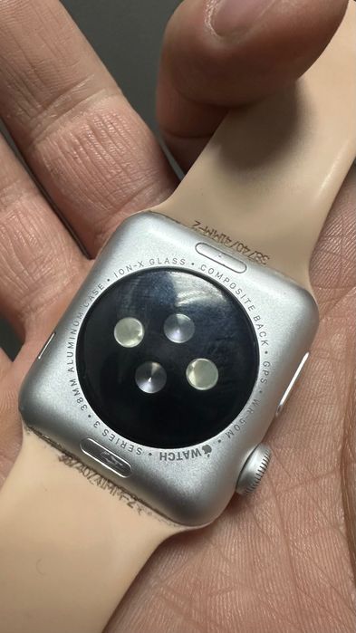 Apple Watch Series 3 38 мм