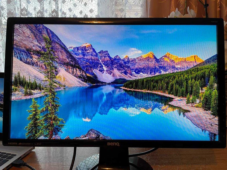 Продаю монітор BENQ GW2265HM