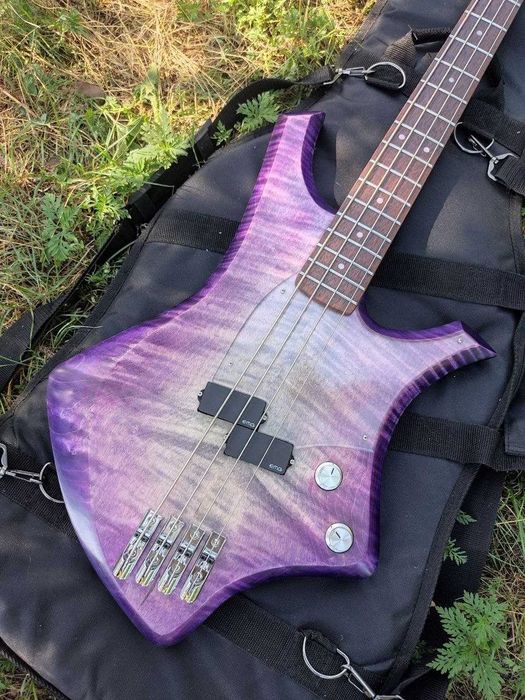 Perepadya guitars -Vertex(бас гітара)
